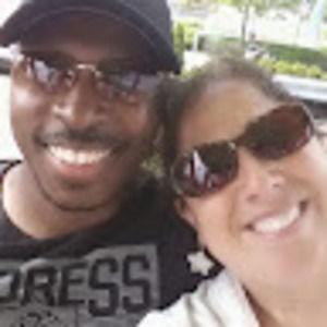 Meet your Posher, Corinne